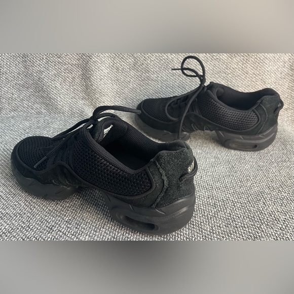 Bloch Black Athletic Shoes with Streamlined Design - Picture 5 of 10